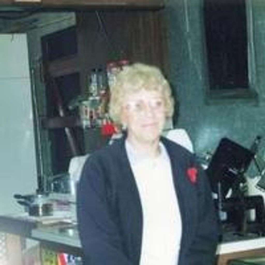 Suzanne Johnson Profile Photo