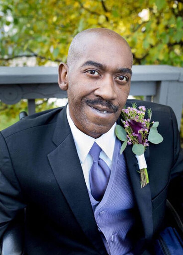 Mr Ronnie Hill Profile Photo