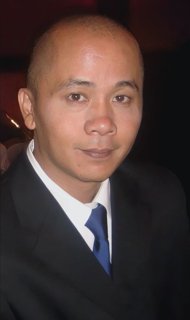 Dexter Louis Millan Profile Photo