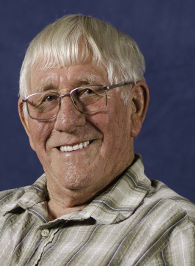 Clarence  Posthumus Profile Photo