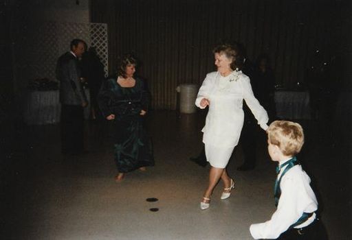 Elizabeth Ann Mcmillen photo gallery thumbnail 2 of 26