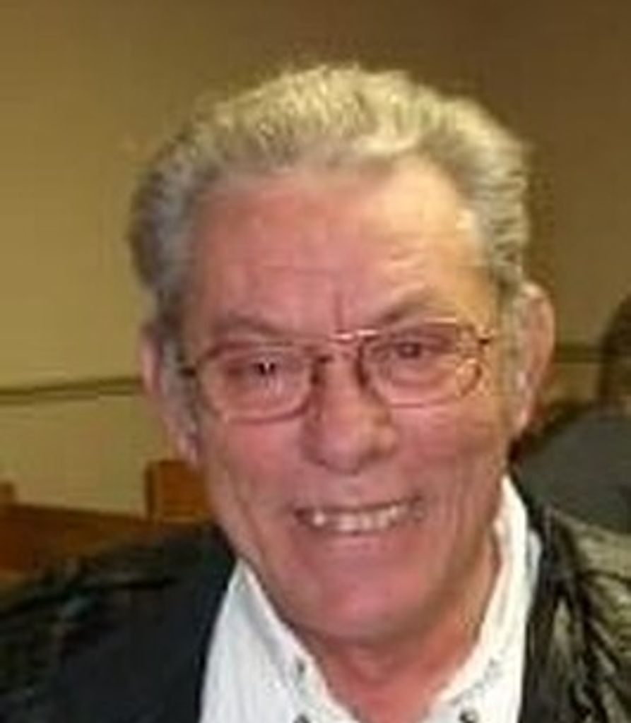 Bobby  Parrott