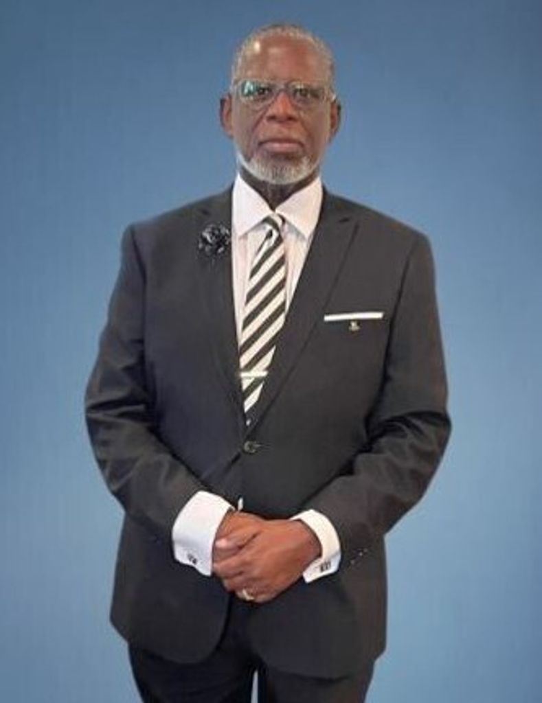 Mr Eric Simmons Profile Photo