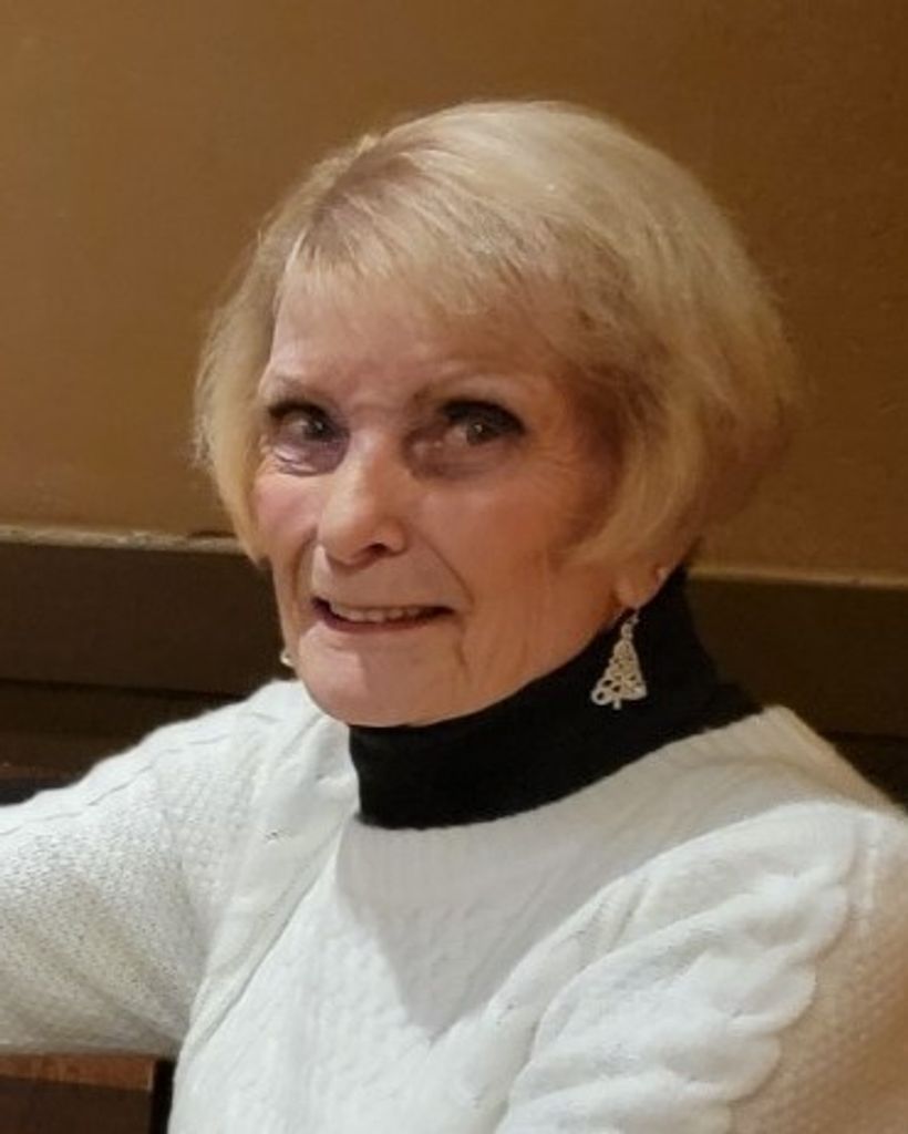 Elaine Myers Profile Photo