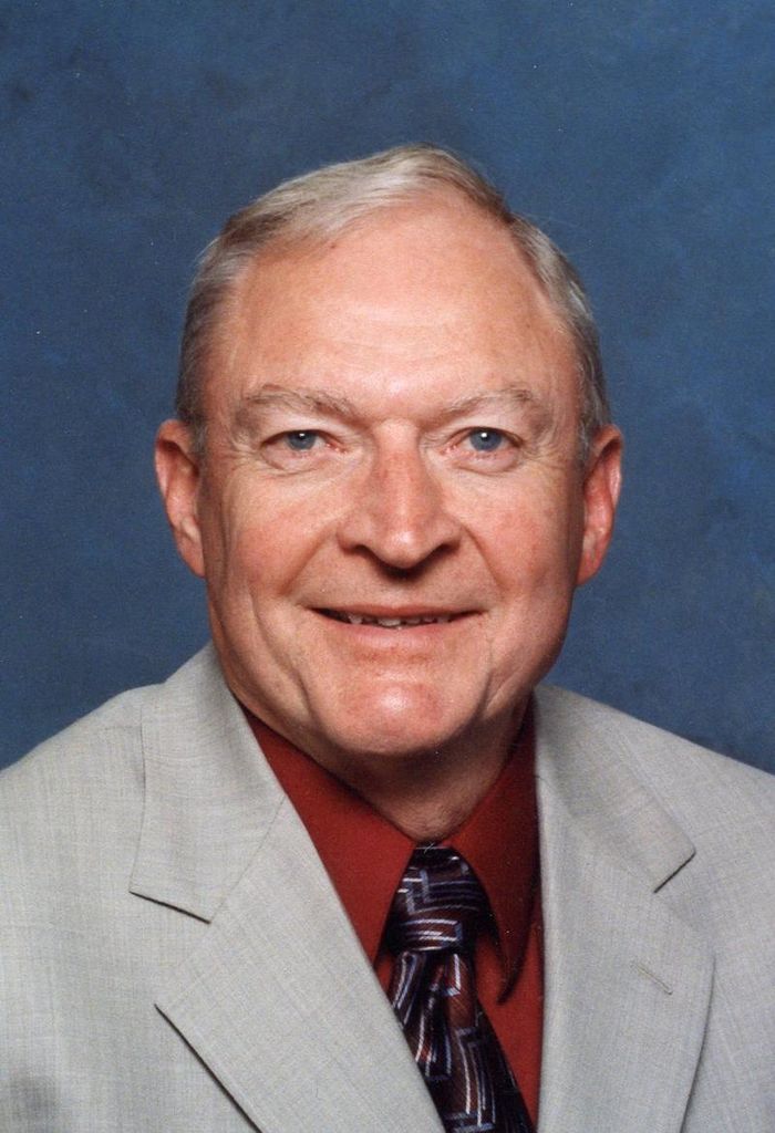 Robert Dean Mccauley