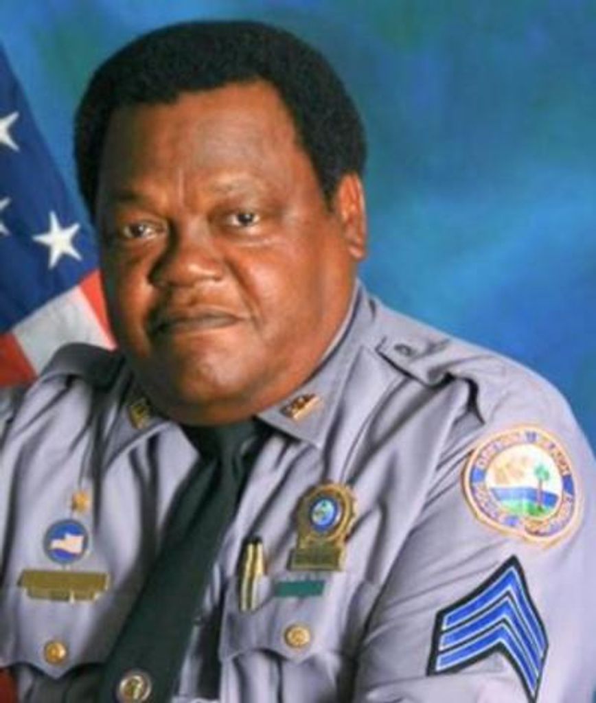 Robert Rhoulhac, Jr. Profile Photo