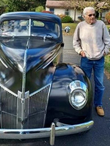 Robert Bruce Black Profile Photo