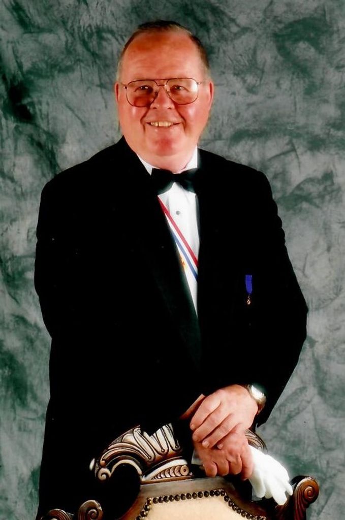Roger James Davis Profile Photo