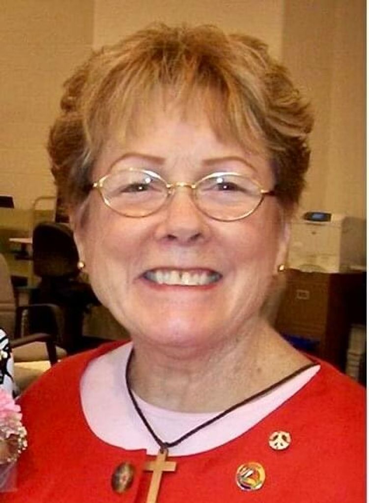 Claire Stapleton