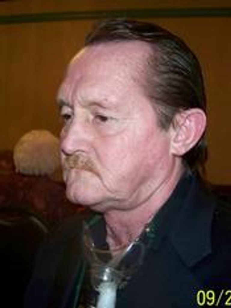 Pienkowski, Walter V.