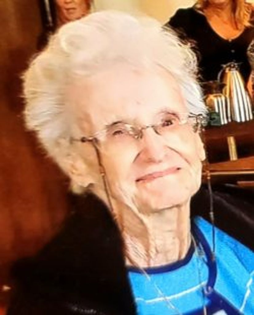 Gweneth  "Gwen" (Skinner)  Scorzello