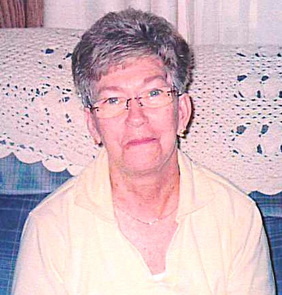 Carolyn A (Watson)  Hillman