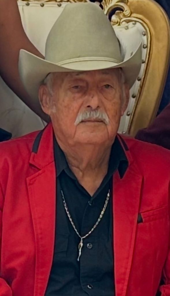 Rogelio Cisneros