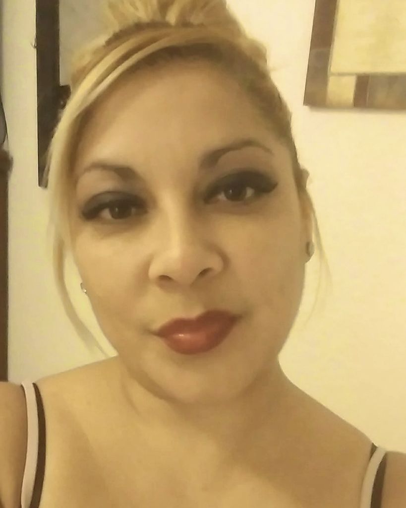 Lora Garcia Profile Photo