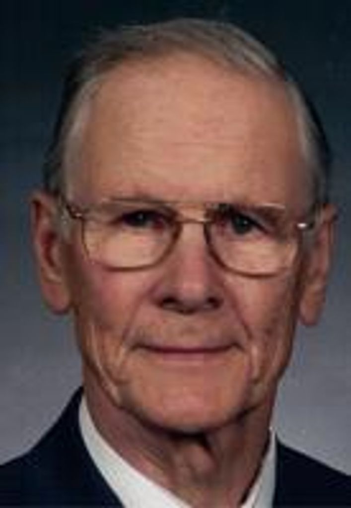 Lawrence E. Sr. Walland