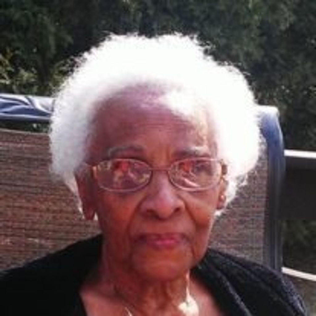 Juanita  Belle Nicholas