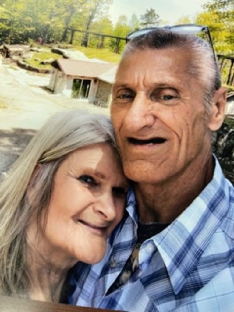 Randy James Rogers Profile Photo