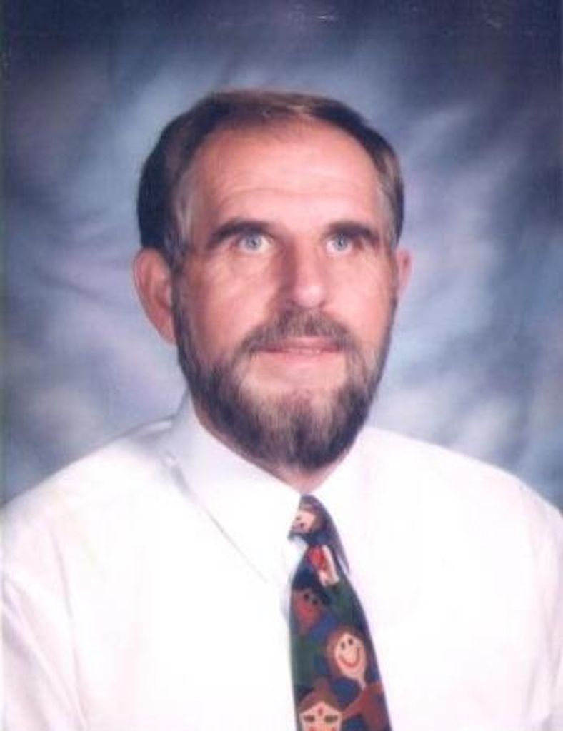 Daniel L. Knapp