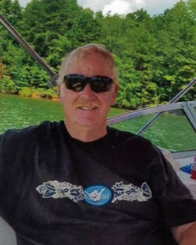 Willard Maxwell Davidson, Jr. Profile Photo