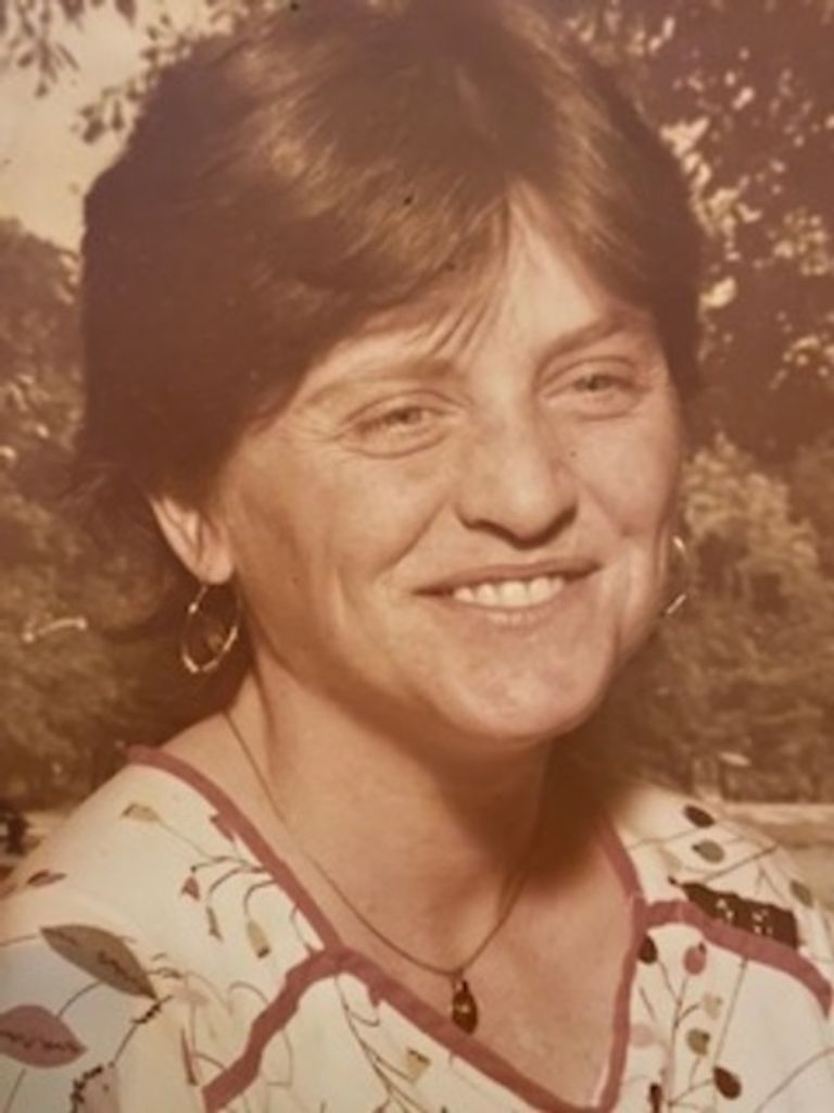 Diane Mullins Profile Photo