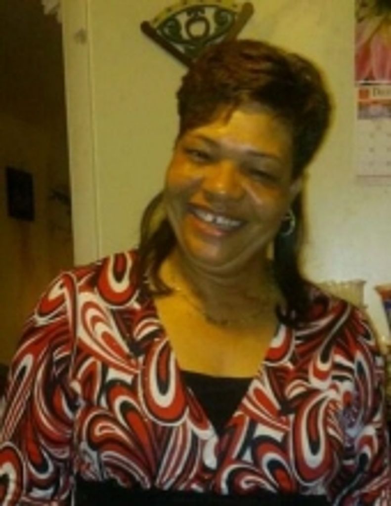 Wanda Denise Holmes-Robinson