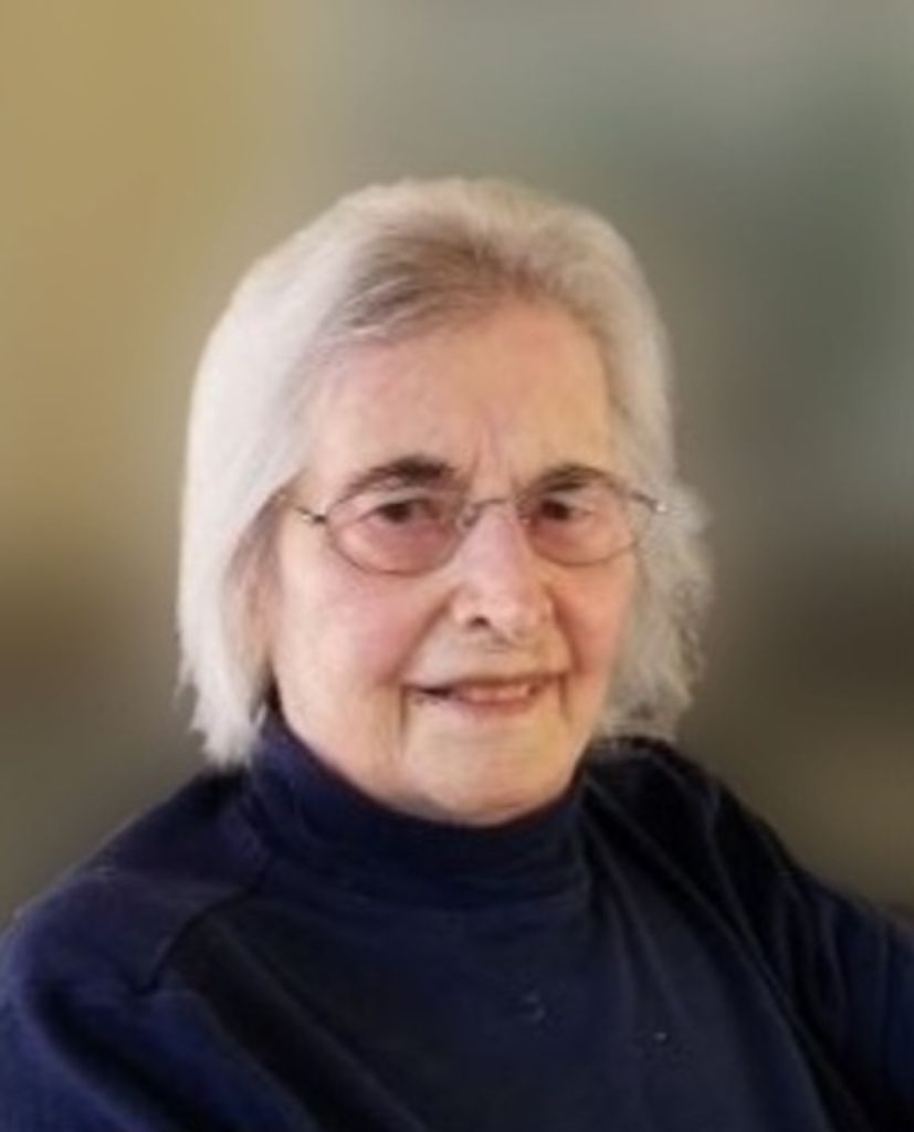 Lorraine Mello Profile Photo
