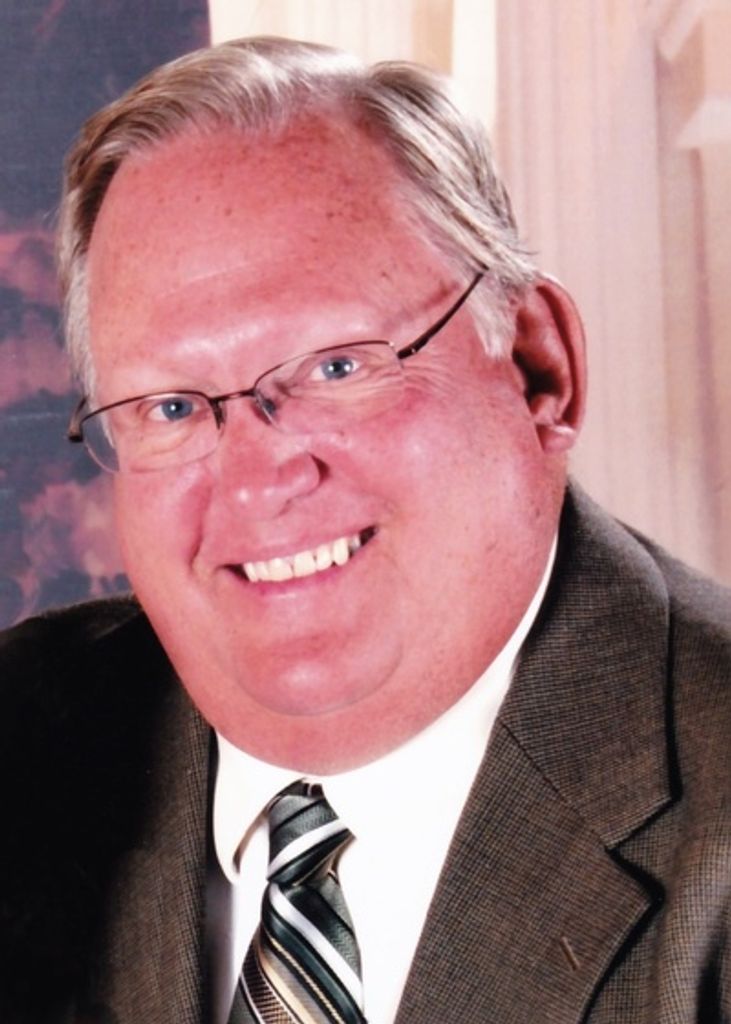 Robert Lee Cox Profile Photo