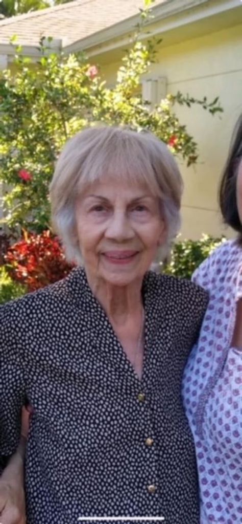 Lillian Mary Pingaro Terrase Profile Photo