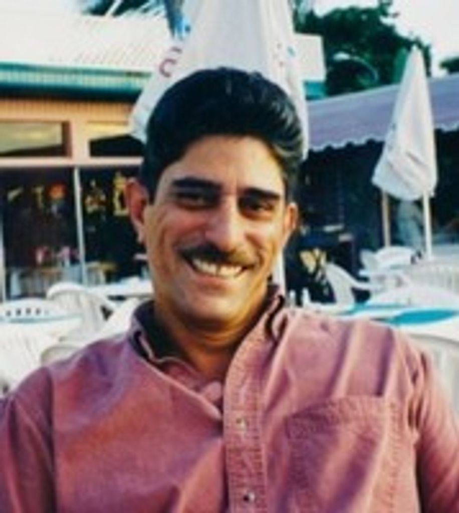 Ruddy Darryl Lozada Profile Photo