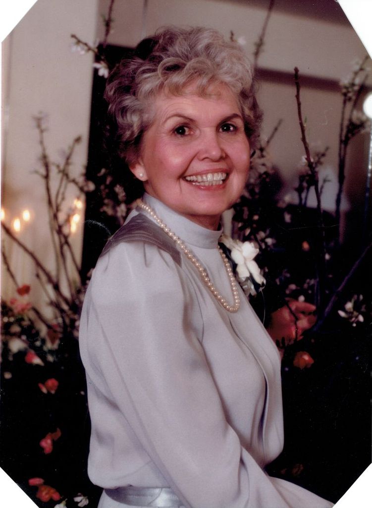 Anne "Paka" Murphy