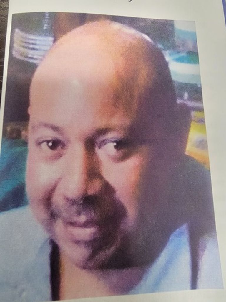 Myron Carter Profile Photo