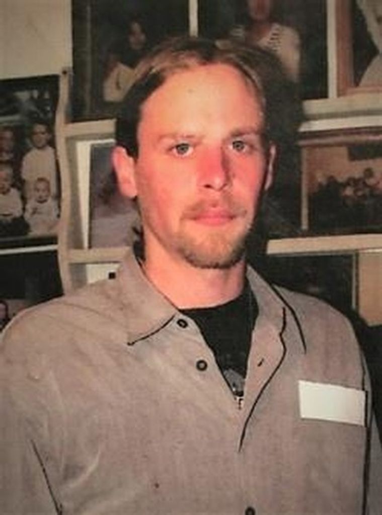 Richard "Ricky" Vickers