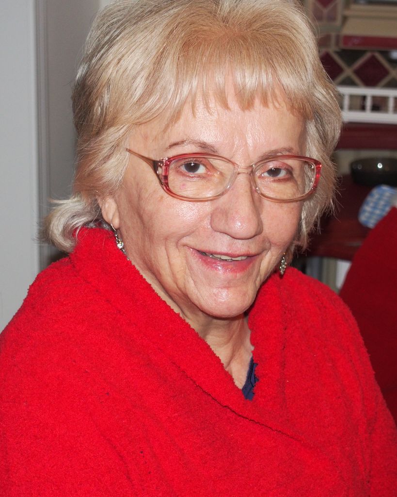 Aline Wood