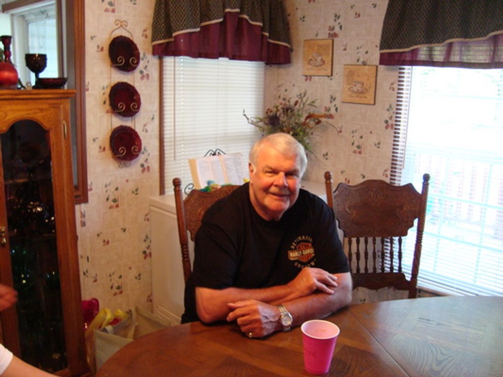 Livingston- Carlos "Tony" Woodrow Daniels Profile Photo