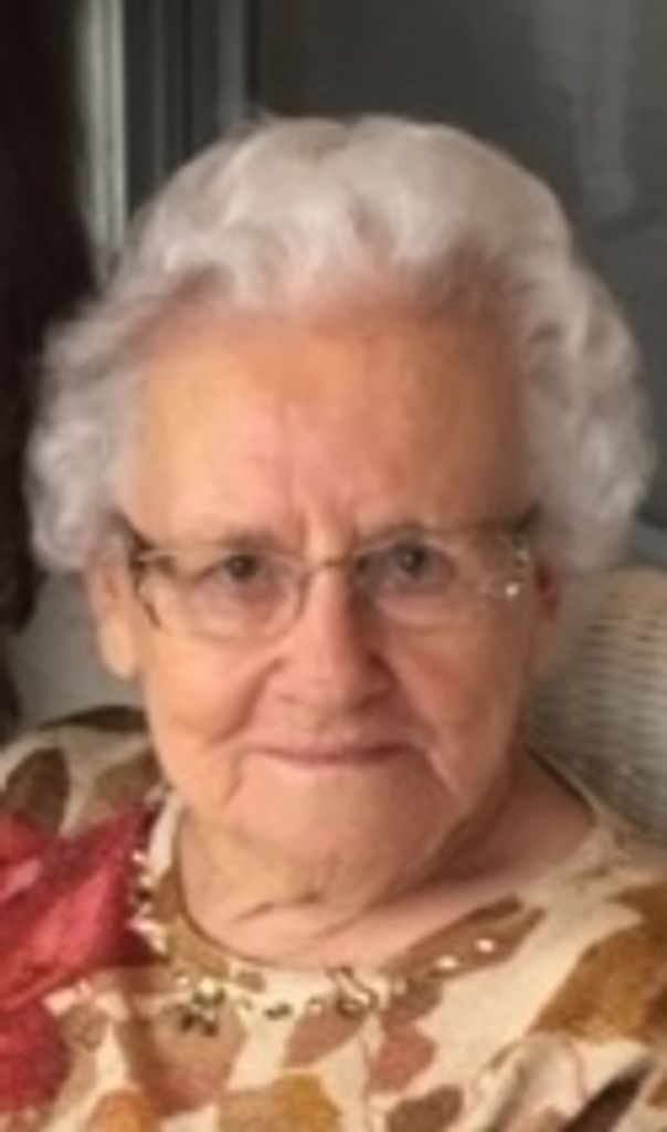 Beatrice  "Bea" (Buchanan)  Bell