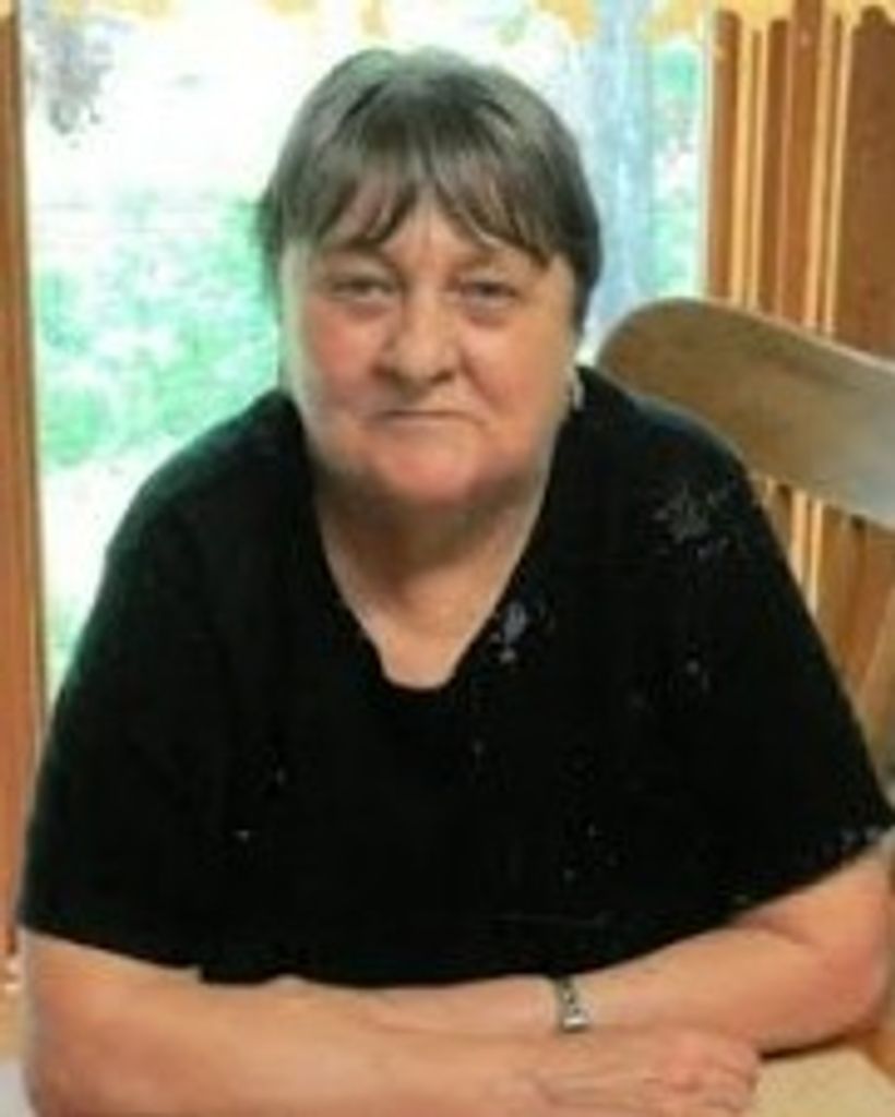 Deanna Holst Profile Photo