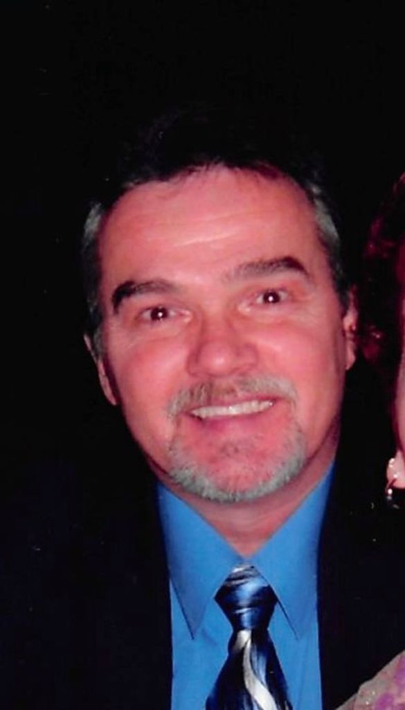 Tim Weinel Profile Photo