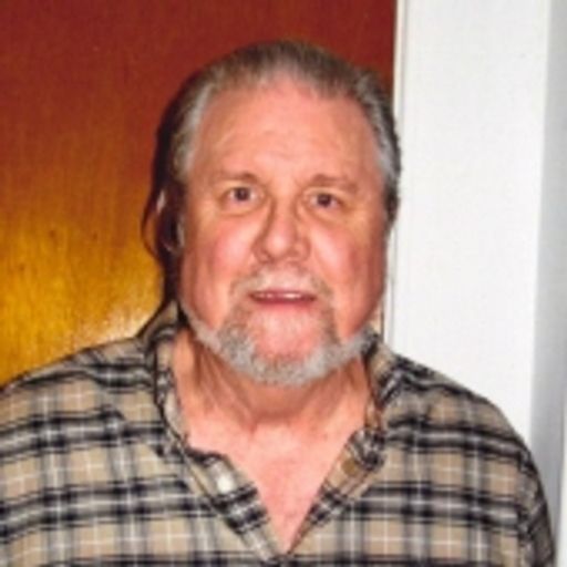 Dennis Murphy photo gallery thumbnail 1 of 1