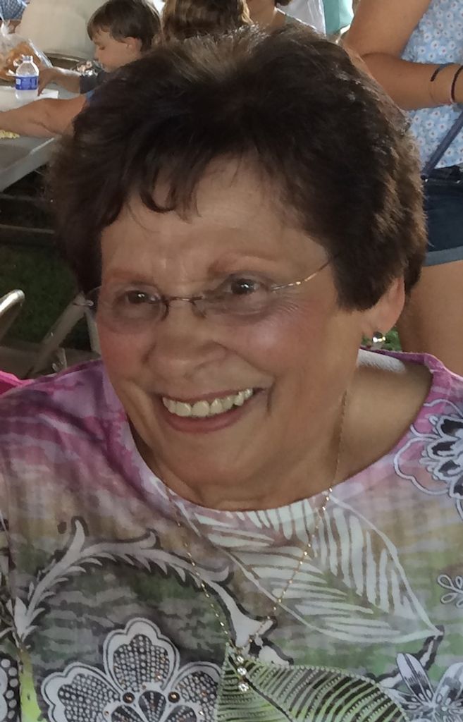 Janet Busch Profile Photo