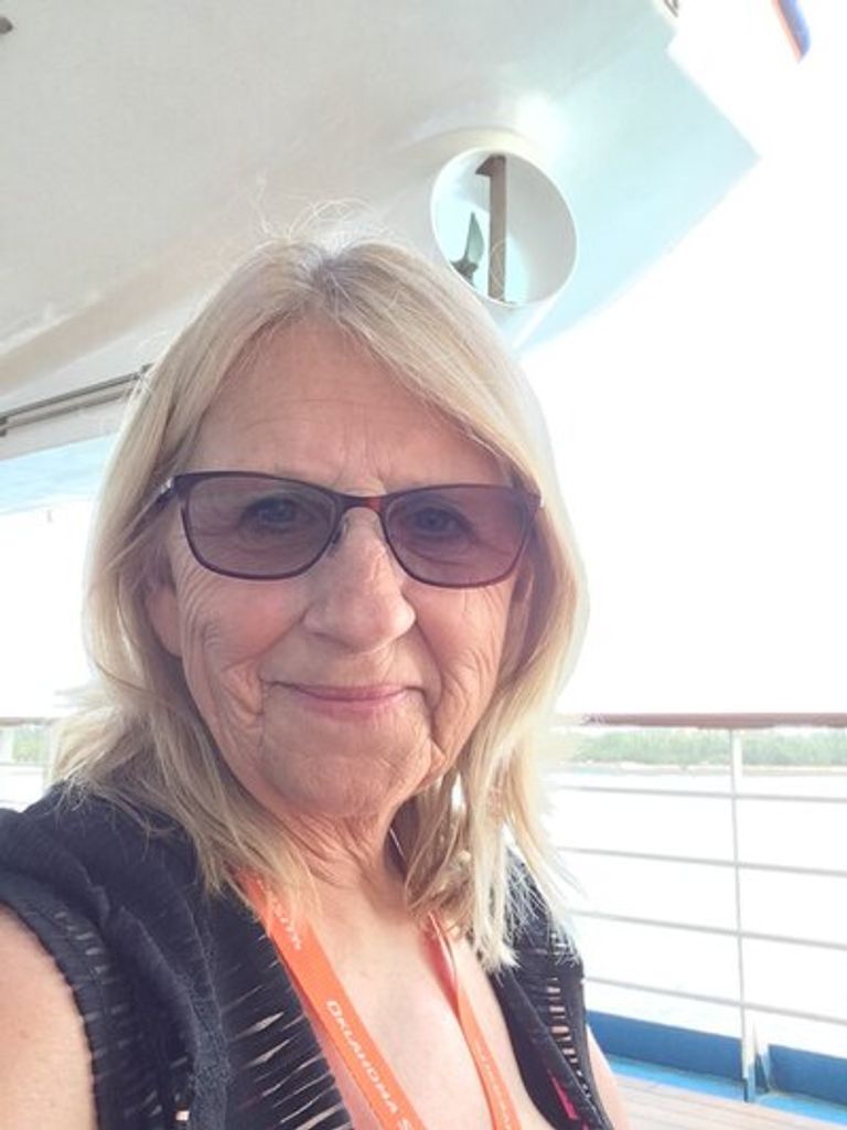 Mary Ann Zwahlen Profile Photo
