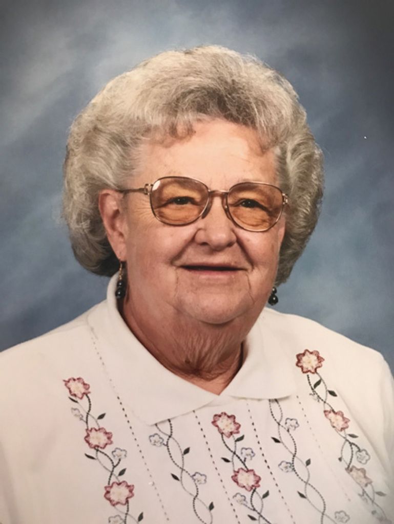 Lavonne Joyce Chamberlin (Stabenow)