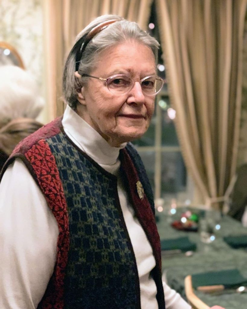 Beverly (Whitman) Everett