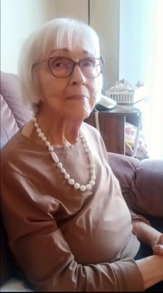 Joan Evelyn Corsentino