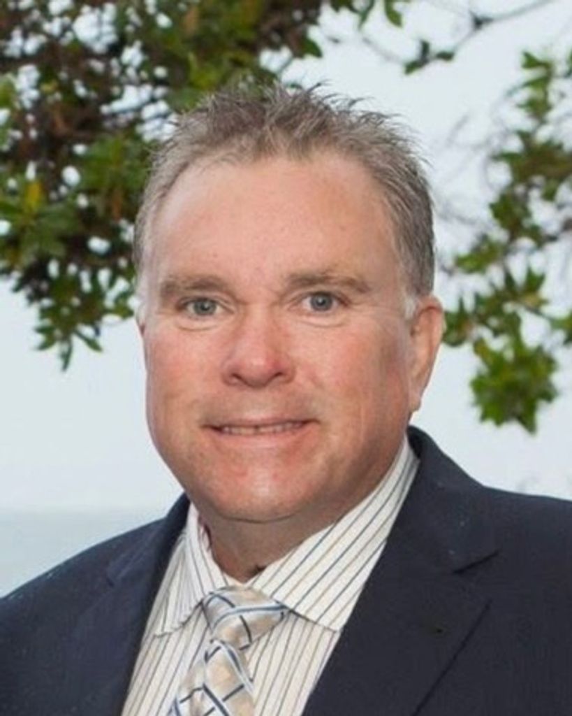 Michael Lee Profile Photo