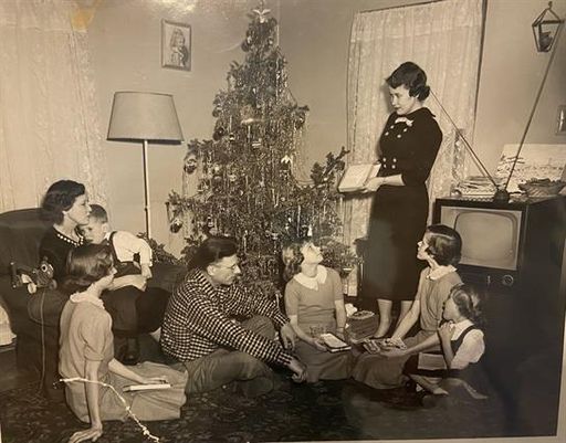Linda Josephine Ward photo gallery thumbnail 56 of 124