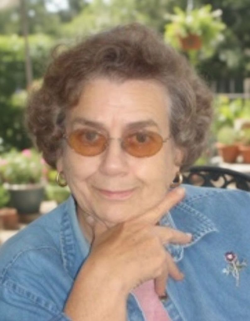 JoAnn "Giggy" Helms Phillips