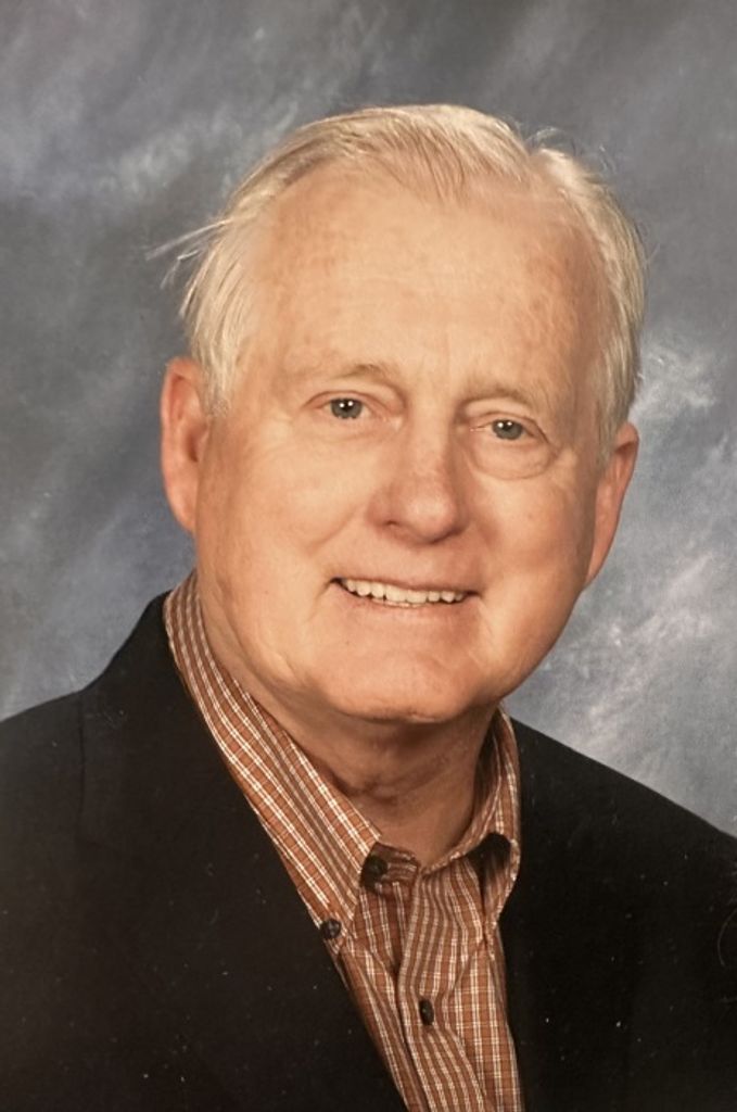 Thomas Ryan Profile Photo