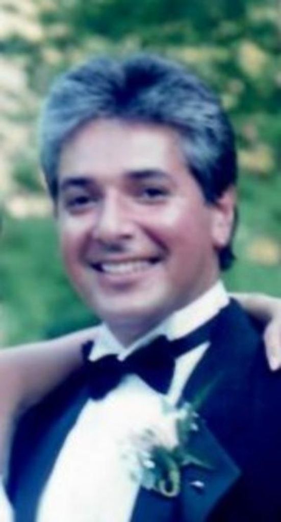 Ronnie Navarro Profile Photo