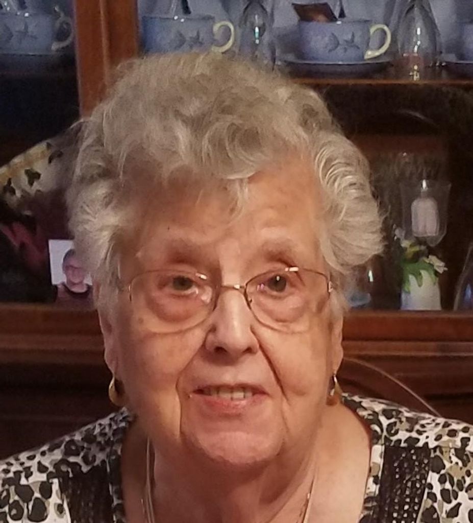 Rose J. Morelli Operhall Profile Photo