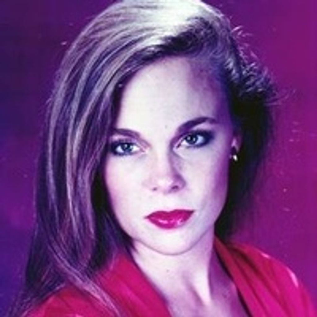 Andrea  Laura Hayes